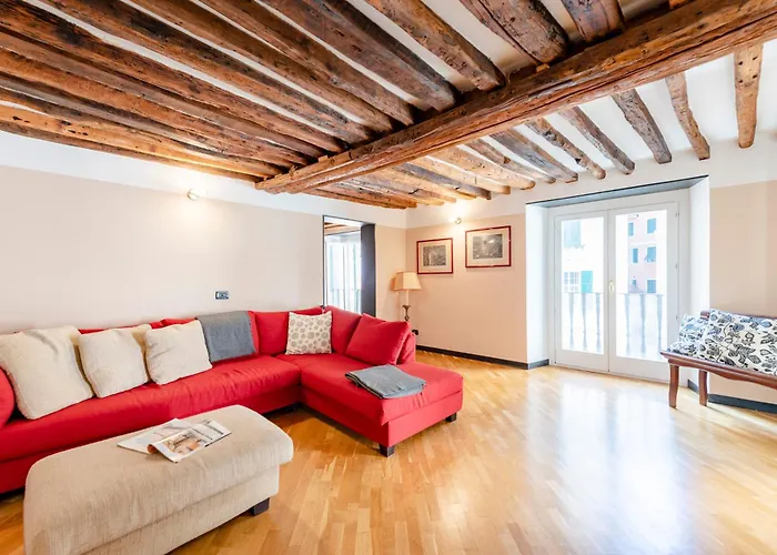 Beautiful Flat In The Historic Center - Happy شقة جنوة