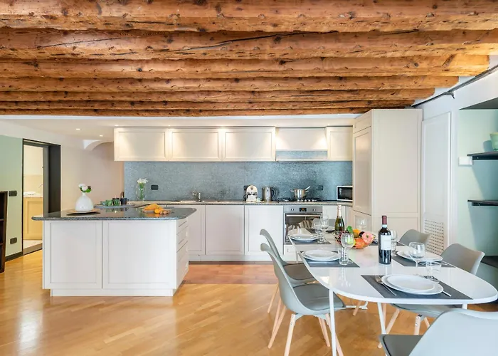 شقة Beautiful Flat In The Historic Center - Happy جنوة