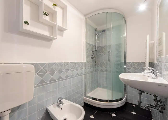 Beautiful Flat In The Historic Center - Happy * جنوة