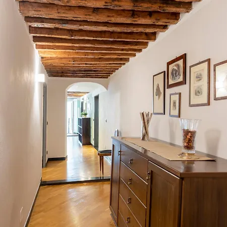 Apartment Beautiful Flat In The Historic Center - Happy Genoa