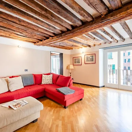 Beautiful Flat In The Historic Center - Happy ג'נובה