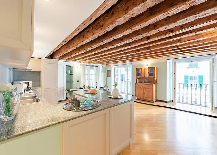 Beautiful Flat In The Historic Center - Happy Lejlighed Genova