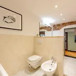 Beautiful Flat In The Historic Center - Happy Apartment Genoa